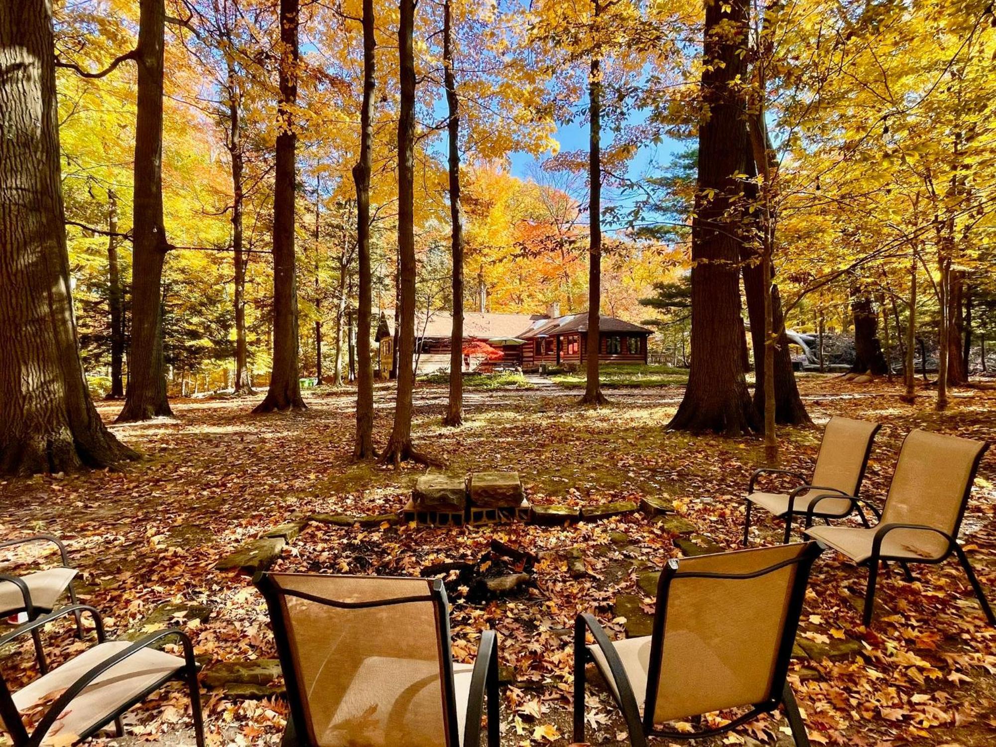 Log Cabin - Natures Oasis - Fire Pit & Gazebo Клівленд Екстер'єр фото